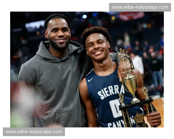 双城记：当雅典的烈阳灼烧莫斯科的坚冰，一场关于欧洲篮球灵魂的终极碰撞