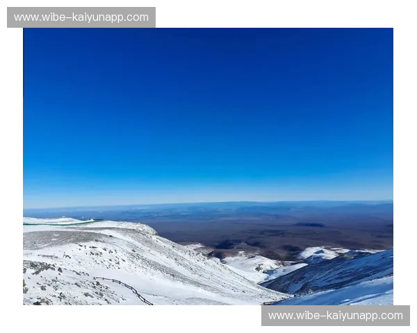 冰与火的碰撞：吉林与福建，一场跨越山海的奇遇